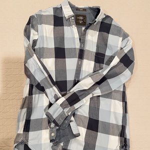 H&M Button Men’s Medium Shirt